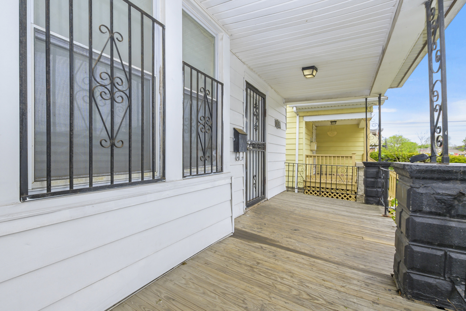 10320 S Indiana Avenue, Chicago, IL 60628