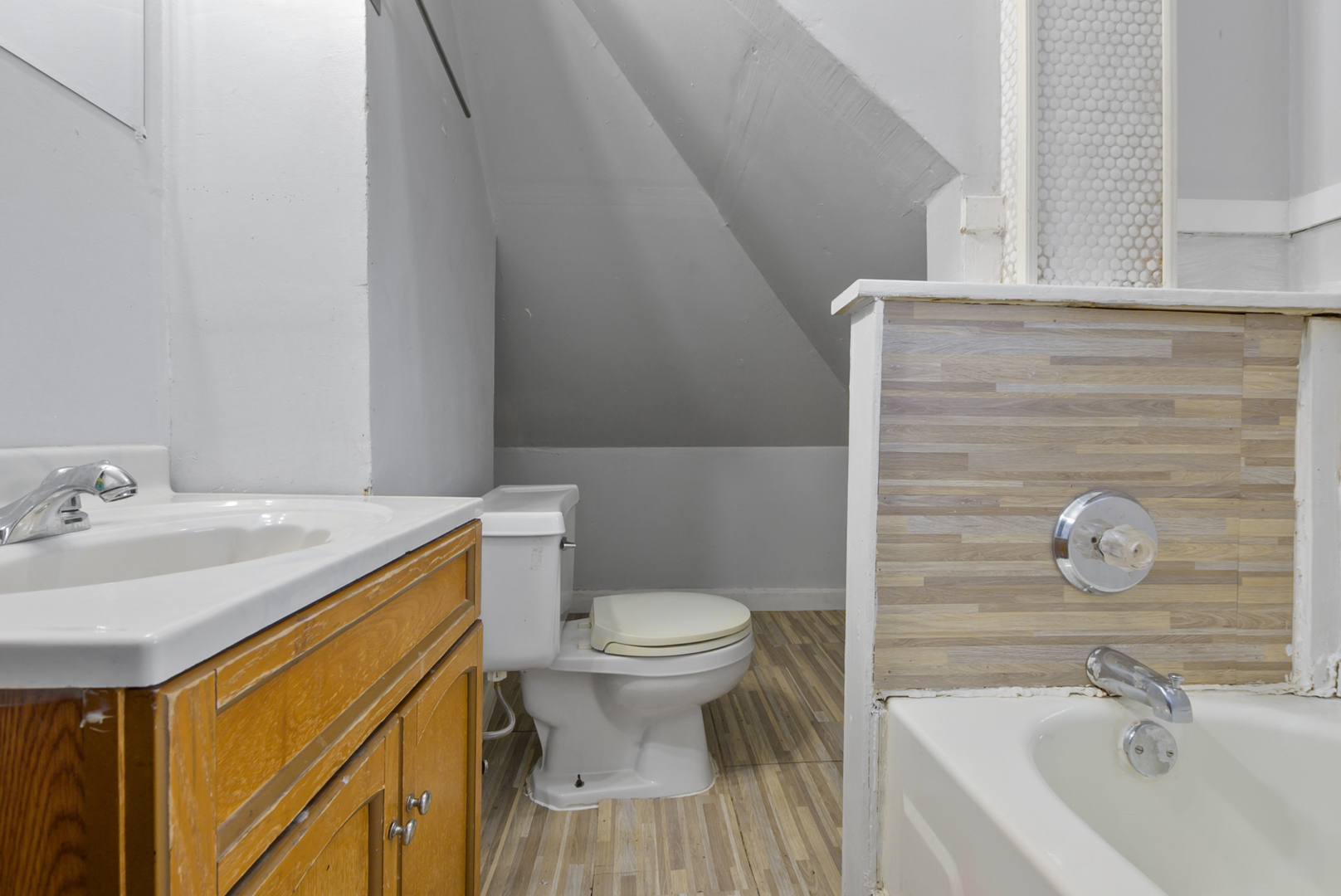 10320 S Indiana Avenue, Chicago, IL 60628