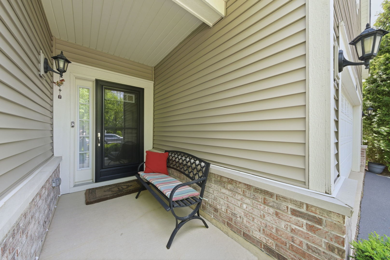 1242 Barkston Lane, Aurora, IL 60502