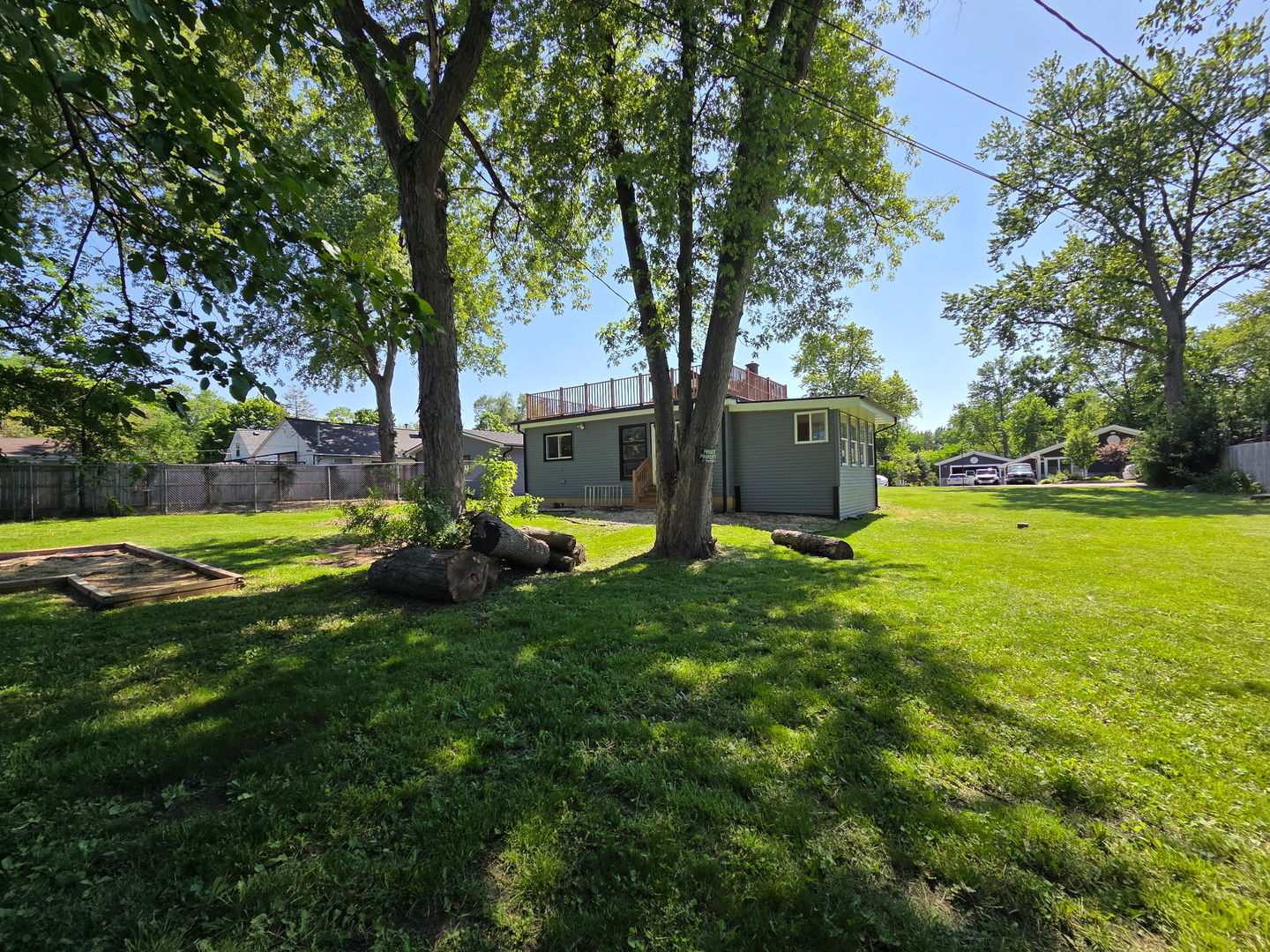 1517 Meadowbrook Drive, Round Lake Beach, IL 60073