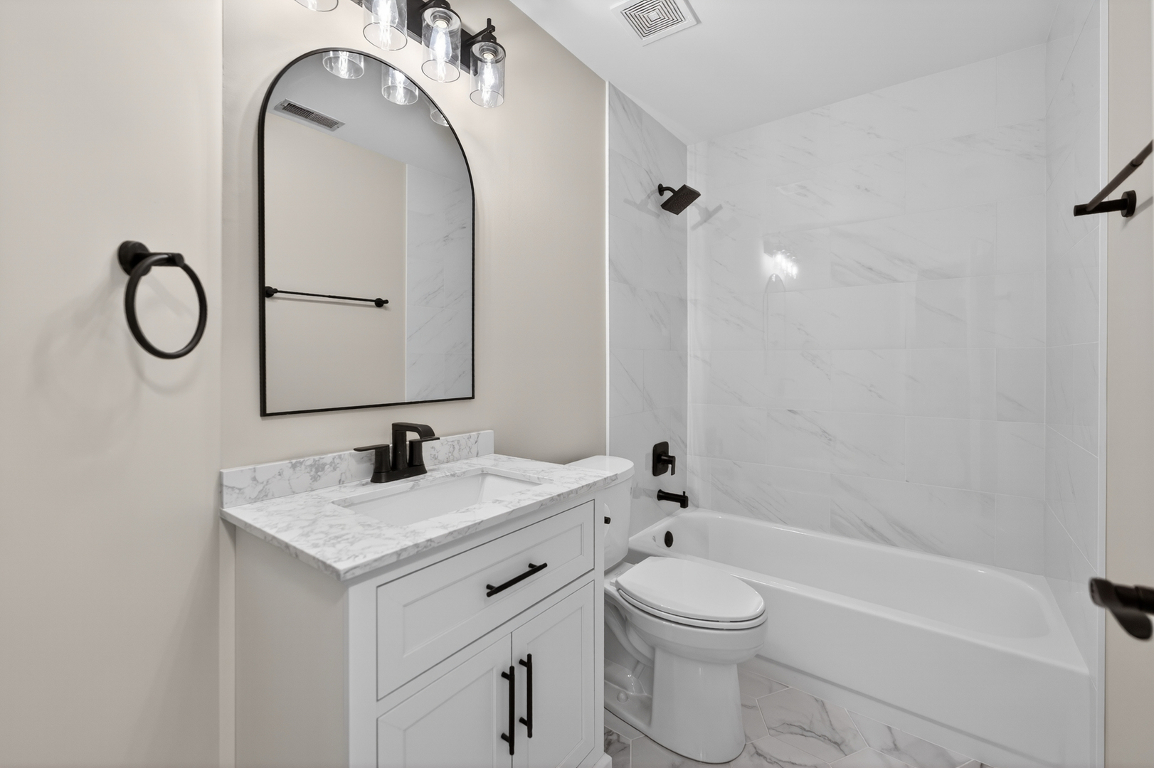 802 Butternut Lane #C, Mount Prospect, IL 60056
