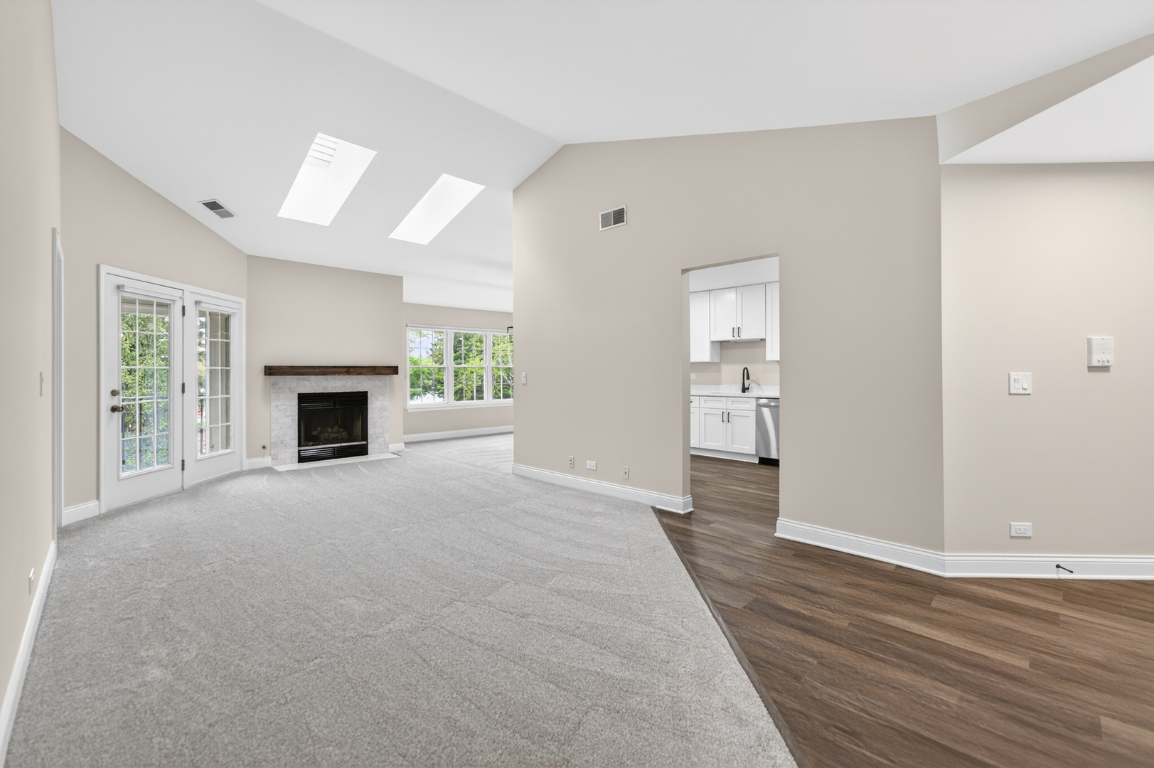 802 Butternut Lane #C, Mount Prospect, IL 60056