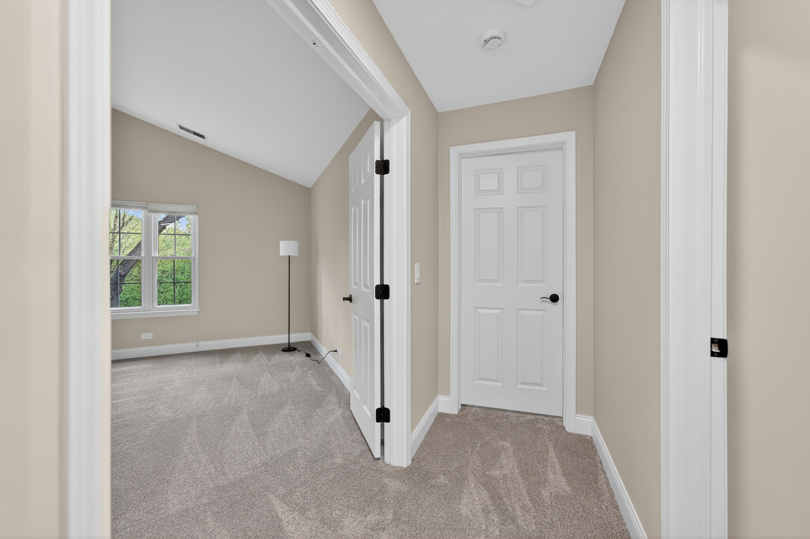 802 Butternut Lane #C, Mount Prospect, IL 60056