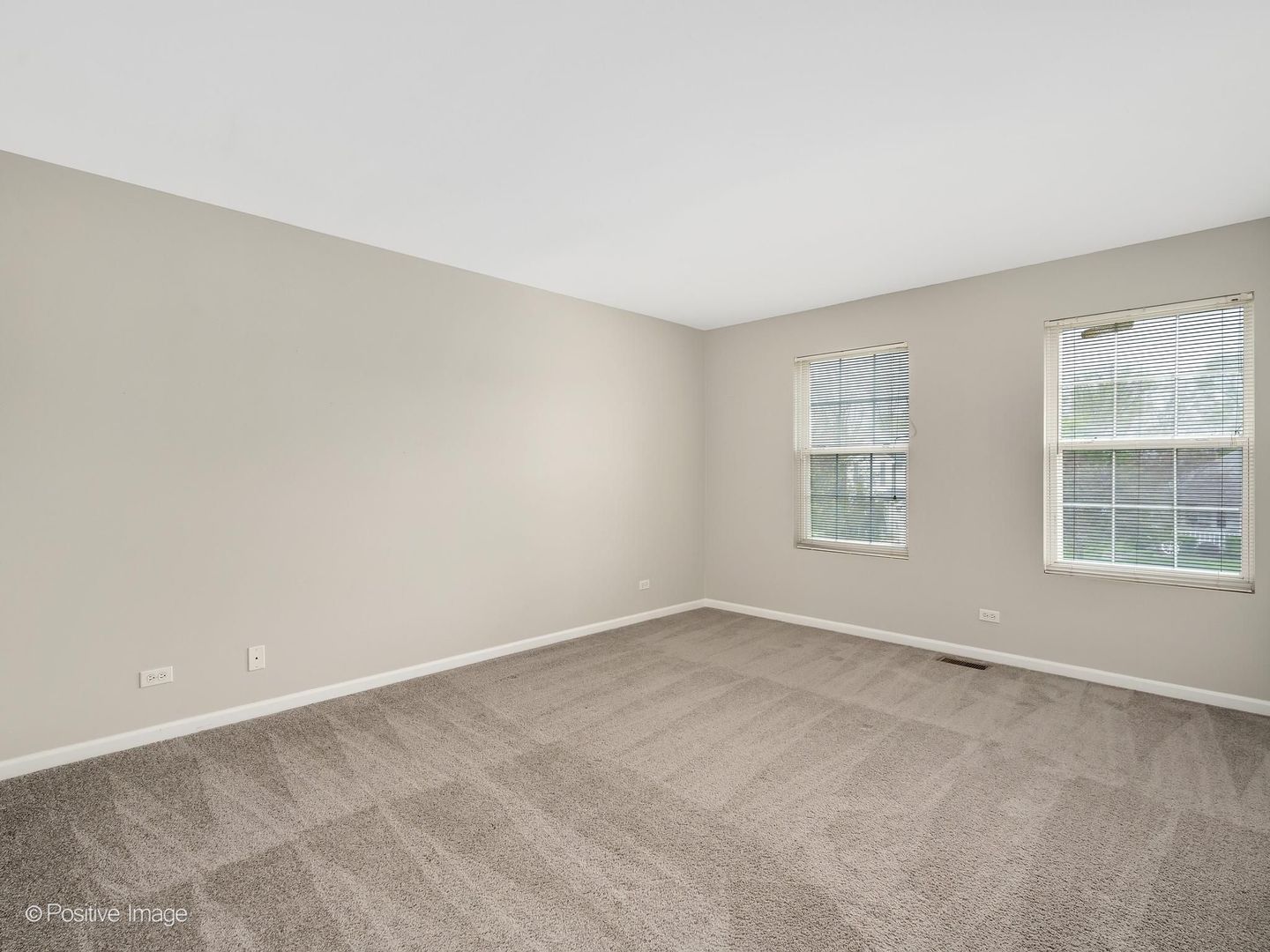 829 Red Barn Lane, Elgin, IL 60124