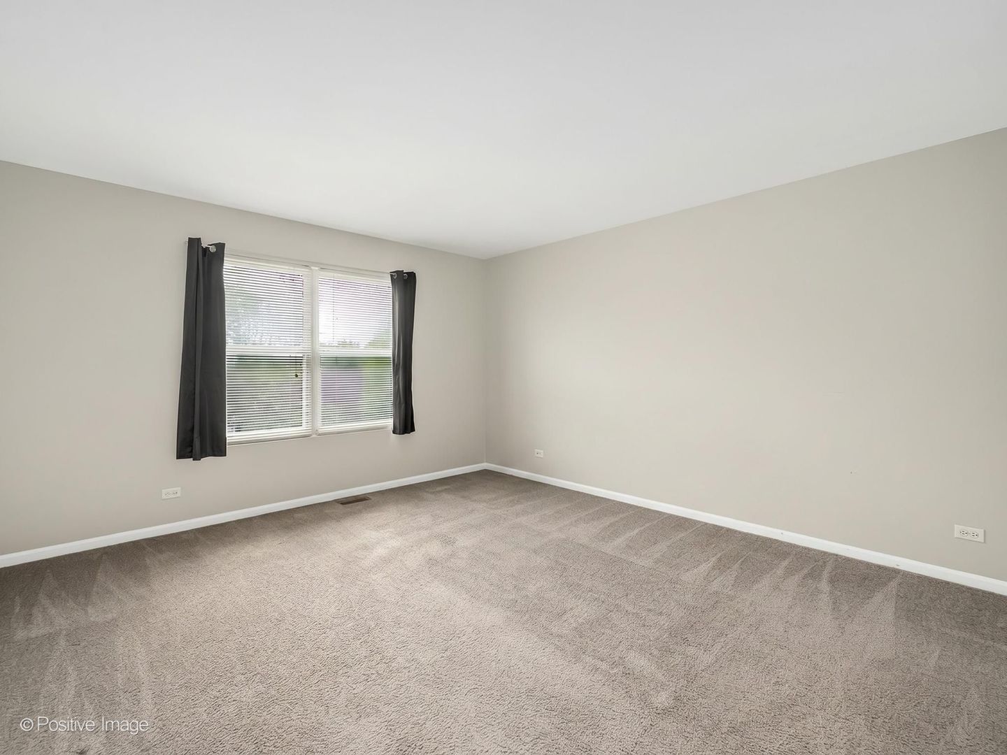 829 Red Barn Lane, Elgin, IL 60124