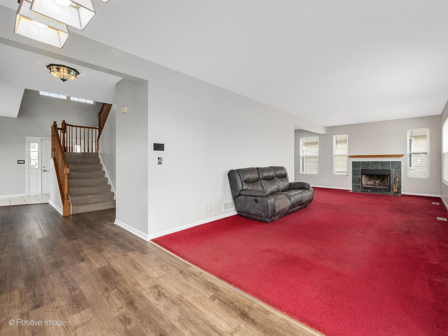 829 Red Barn Lane, Elgin, IL 60124