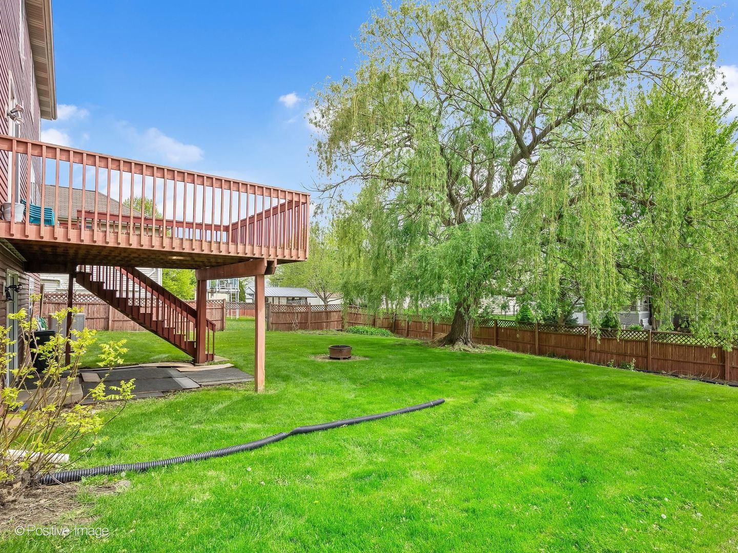 829 Red Barn Lane, Elgin, IL 60124