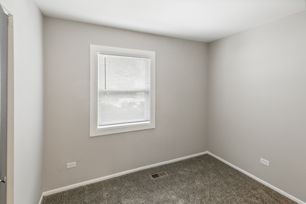 22102 Hawthorne Way, Richton Park, IL 60471