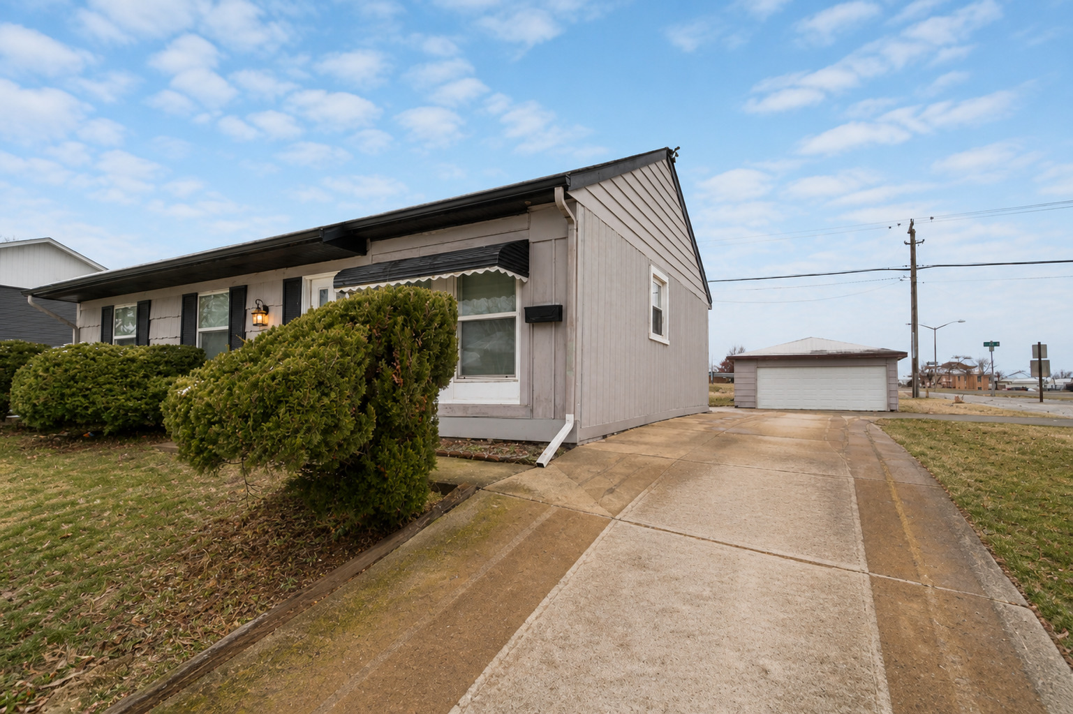 22102 Hawthorne Way, Richton Park, IL 60471