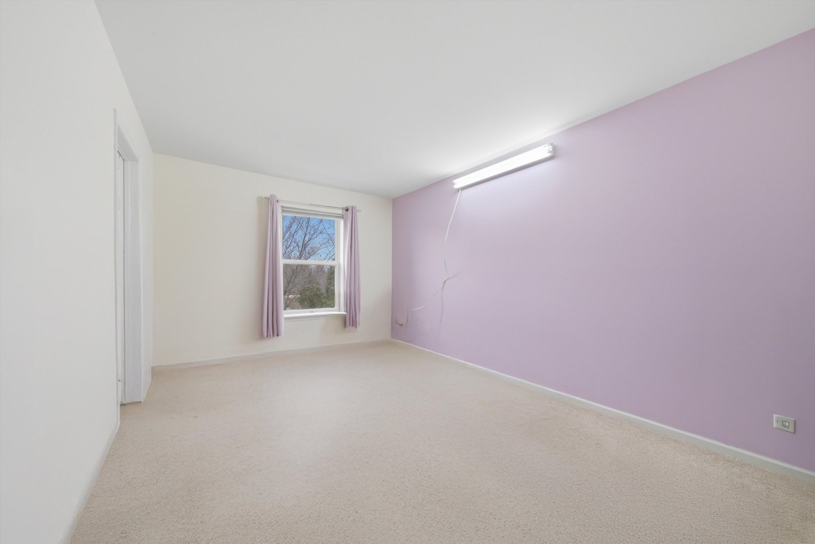 217 Sunbury Drive, St. Charles, IL 60175