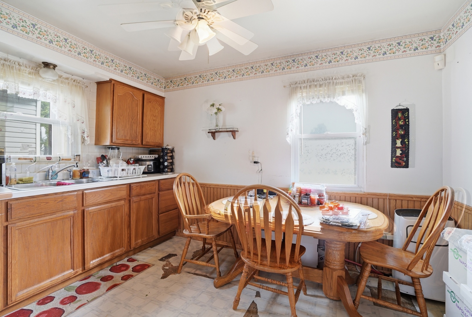 16784 Trapet Avenue, Hazel Crest, IL 60429