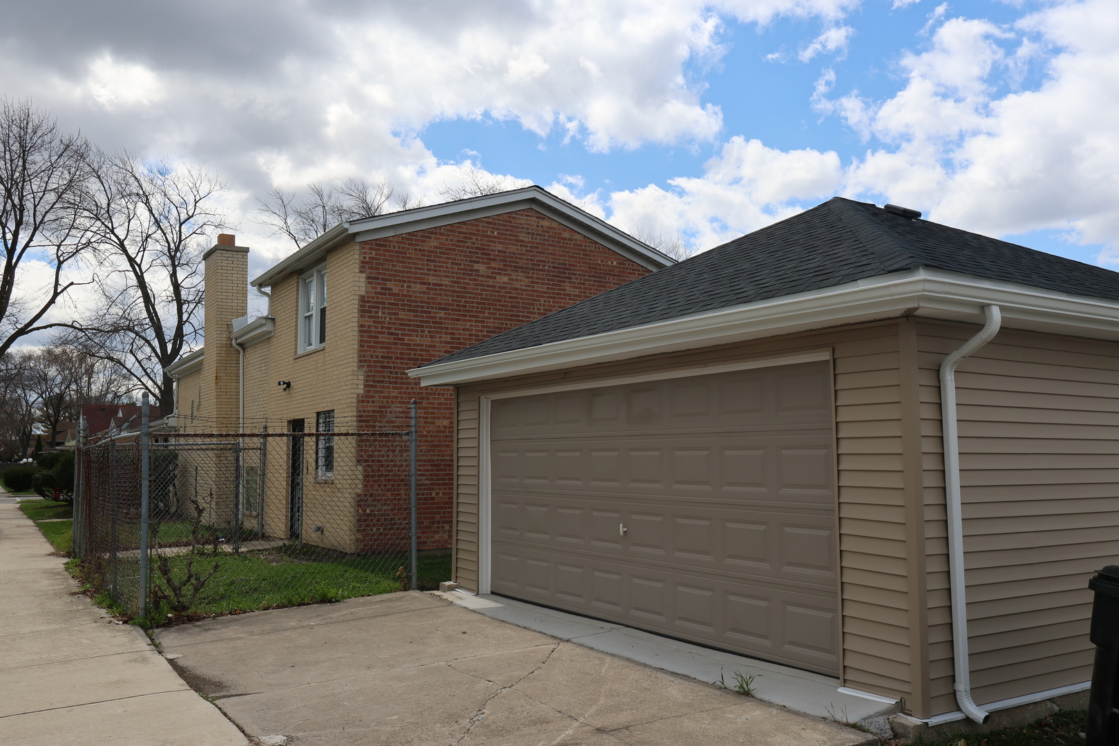 400 W 96th Street, Chicago, IL 60628