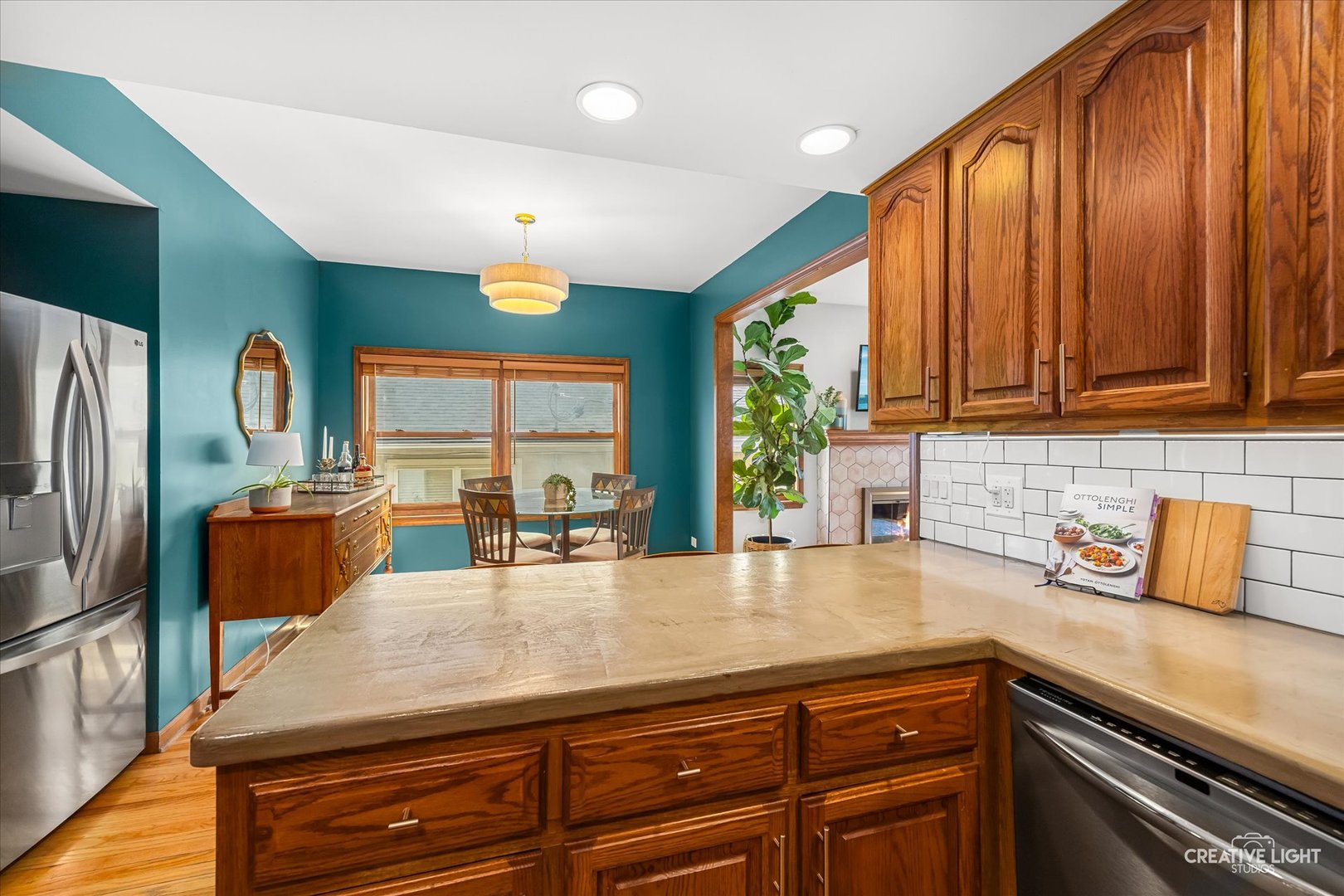 22w552 Cherry Lane, Glen Ellyn, IL 60137