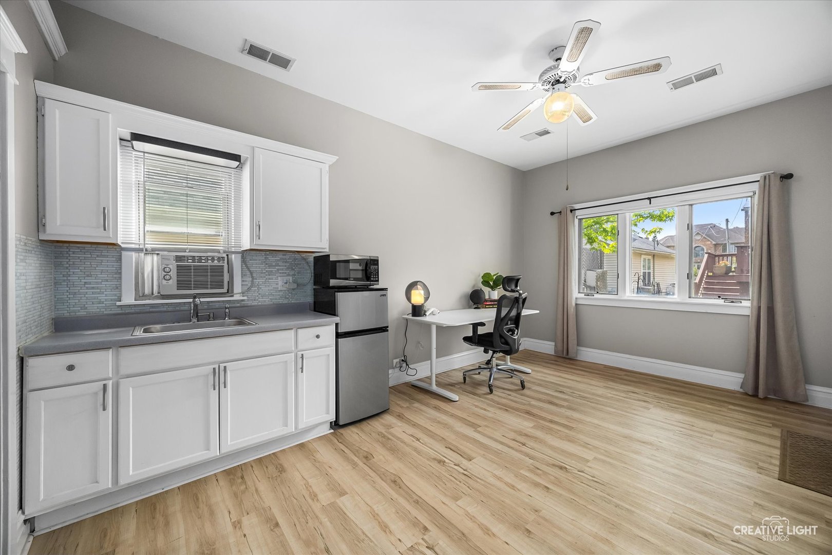 22w552 Cherry Lane, Glen Ellyn, IL 60137