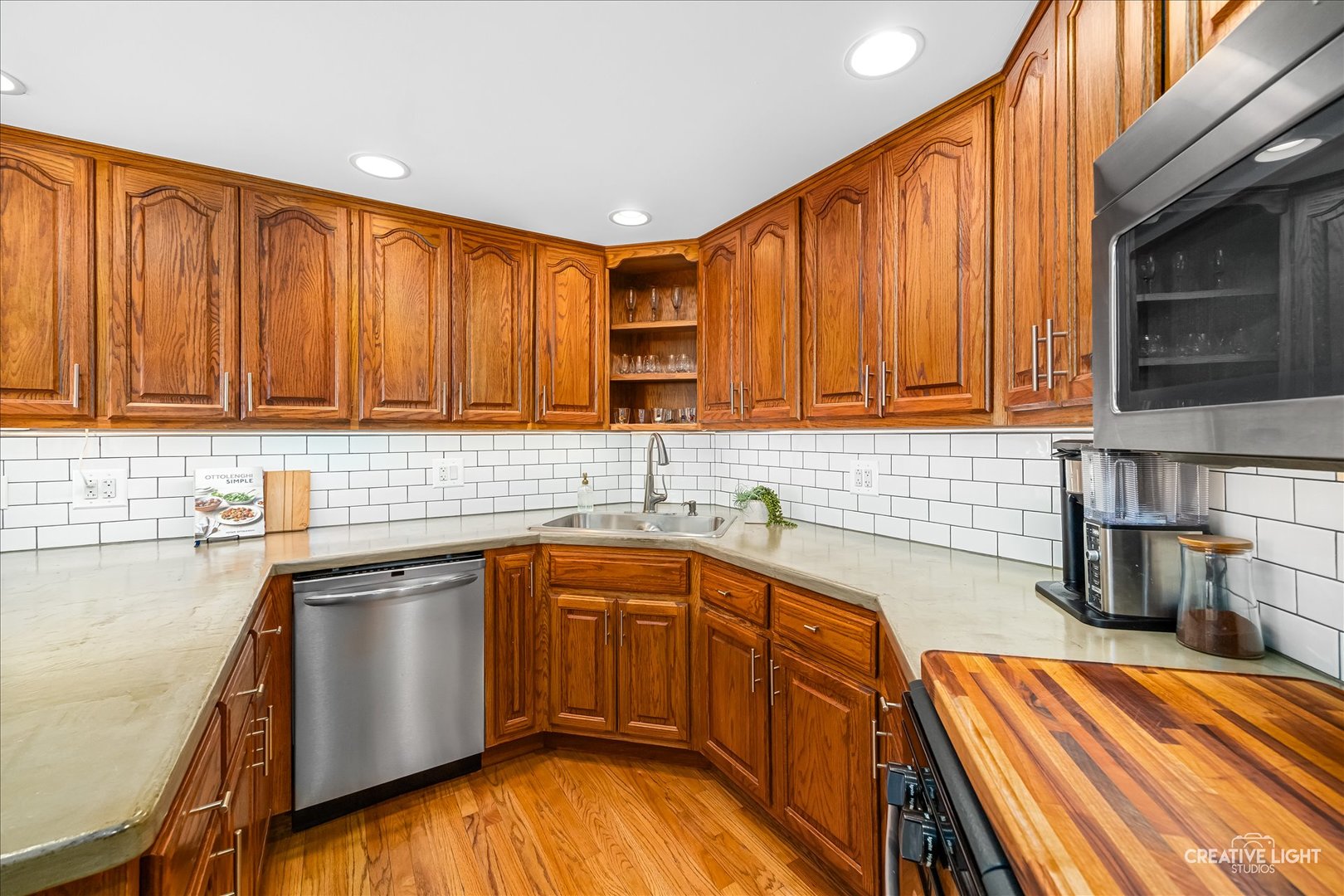 22w552 Cherry Lane, Glen Ellyn, IL 60137