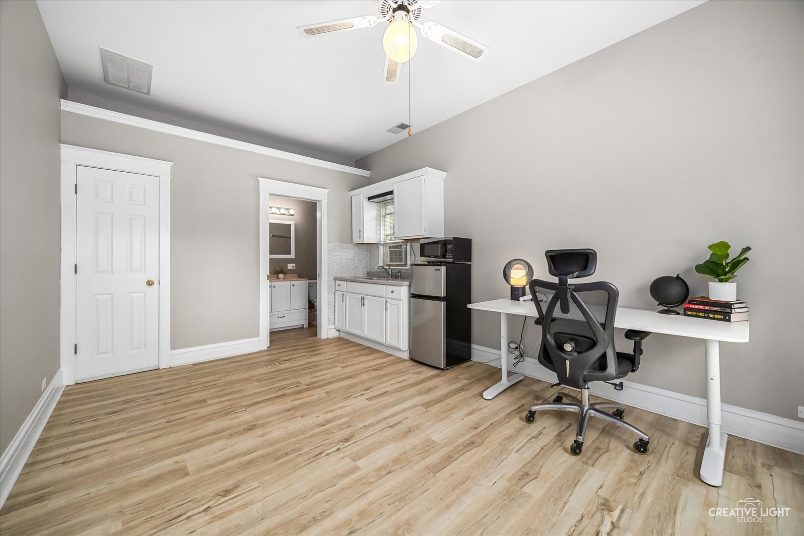 22w552 Cherry Lane, Glen Ellyn, IL 60137