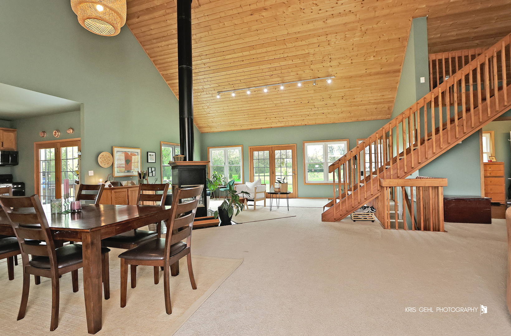 600 Meadow Lane, Winthrop Harbor, IL 60096