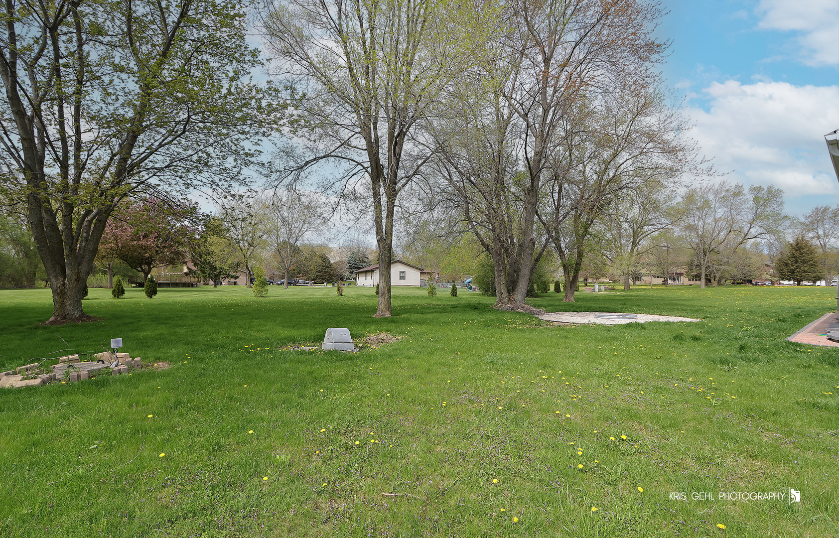 600 Meadow Lane, Winthrop Harbor, IL 60096