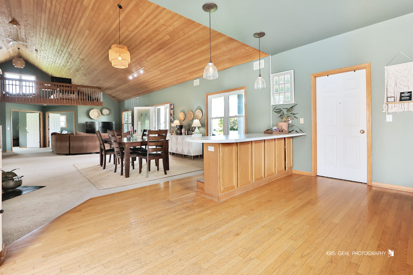 600 Meadow Lane, Winthrop Harbor, IL 60096