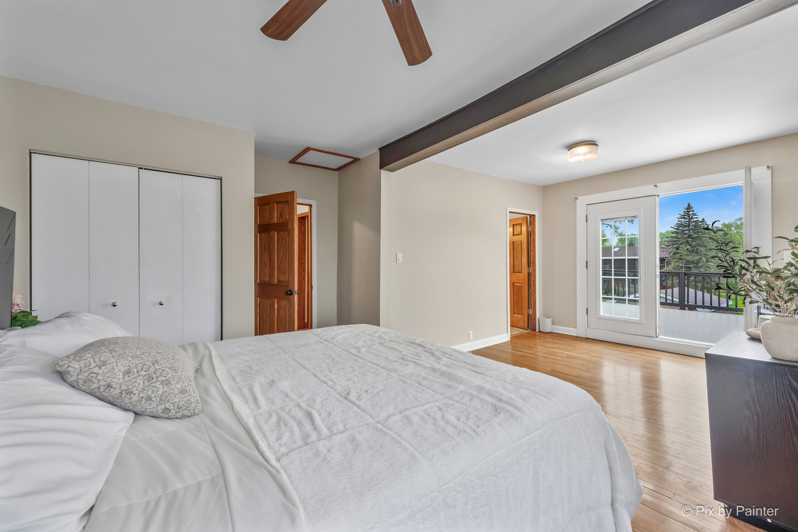 34820 N Holman Avenue, Ingleside, IL 60041