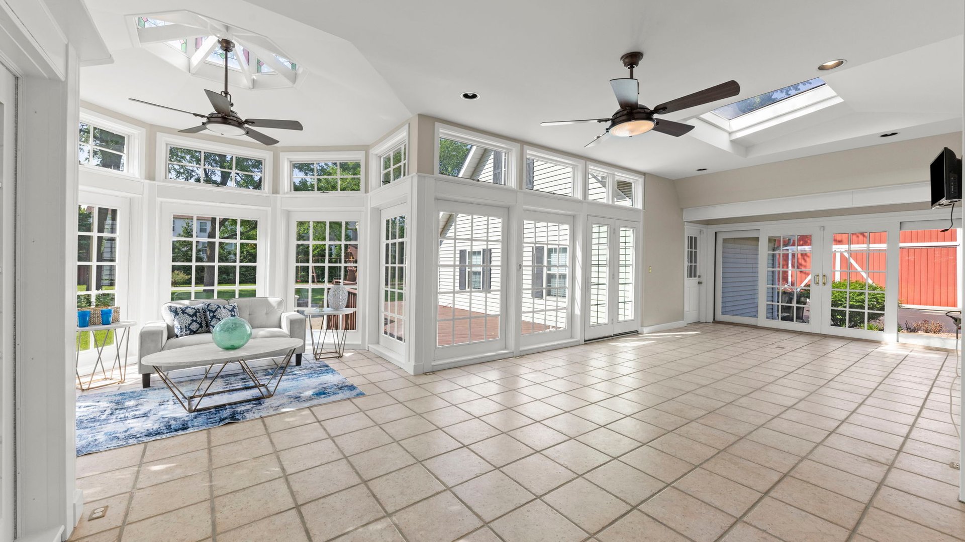 3614 Wolf Road, Oswego, IL 60543