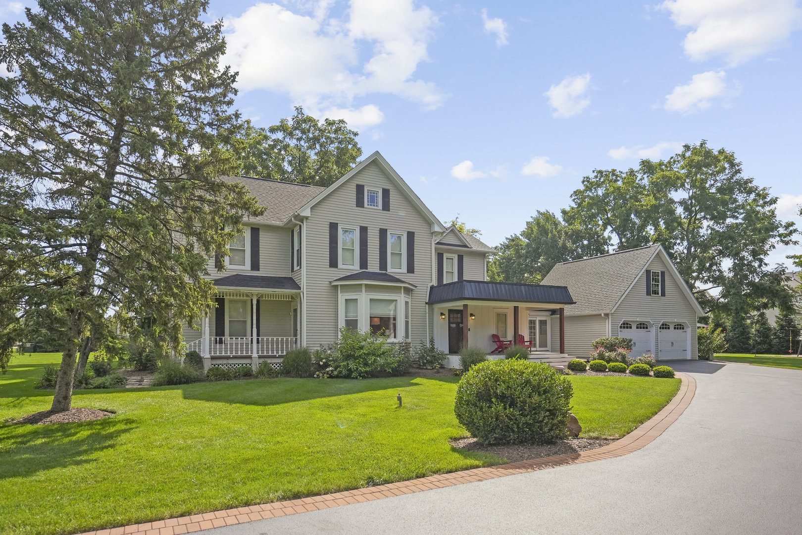 3614 Wolf Road, Oswego, IL 60543