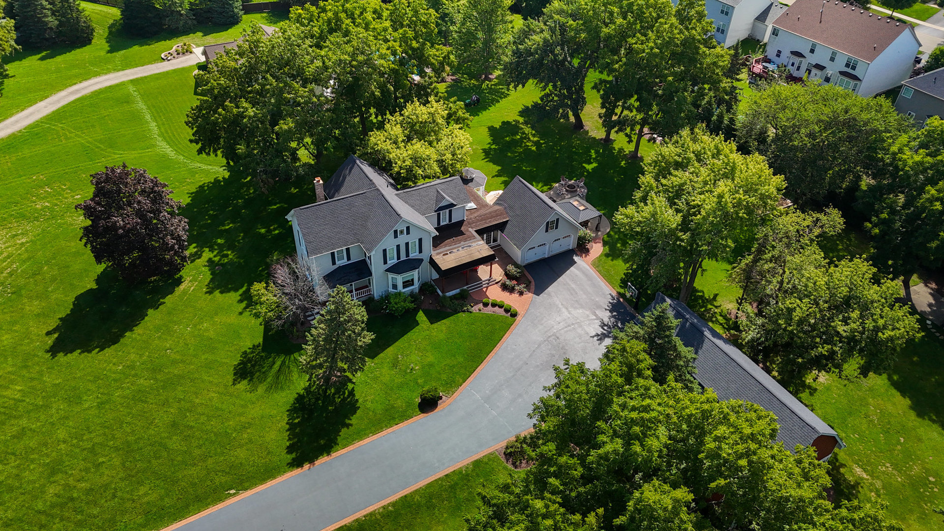 3614 Wolf Road, Oswego, IL 60543