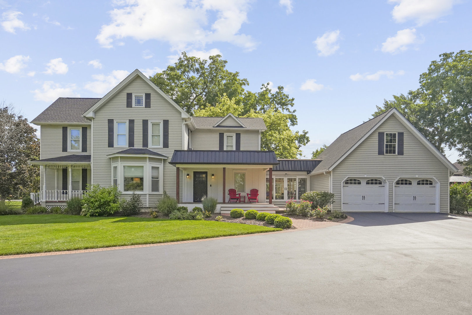 3614 Wolf Road, Oswego, IL 60543