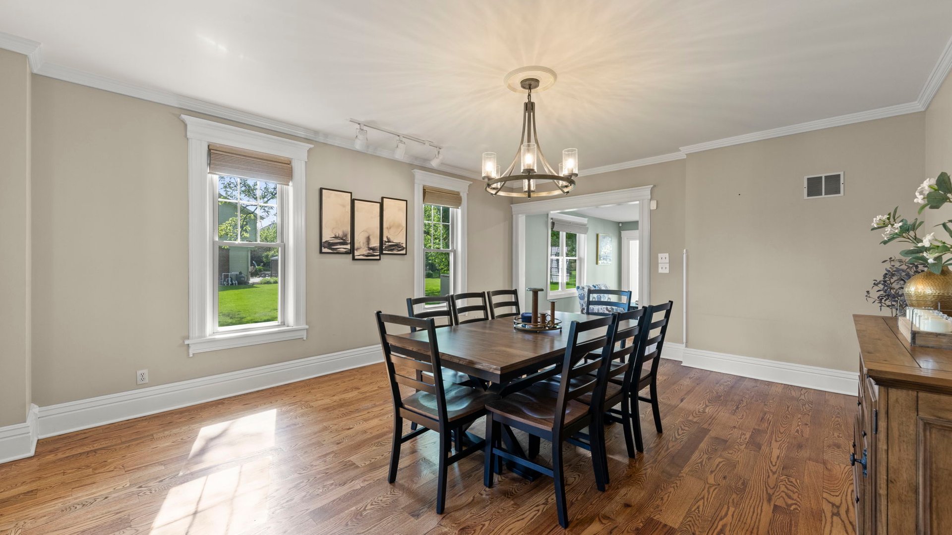 3614 Wolf Road, Oswego, IL 60543