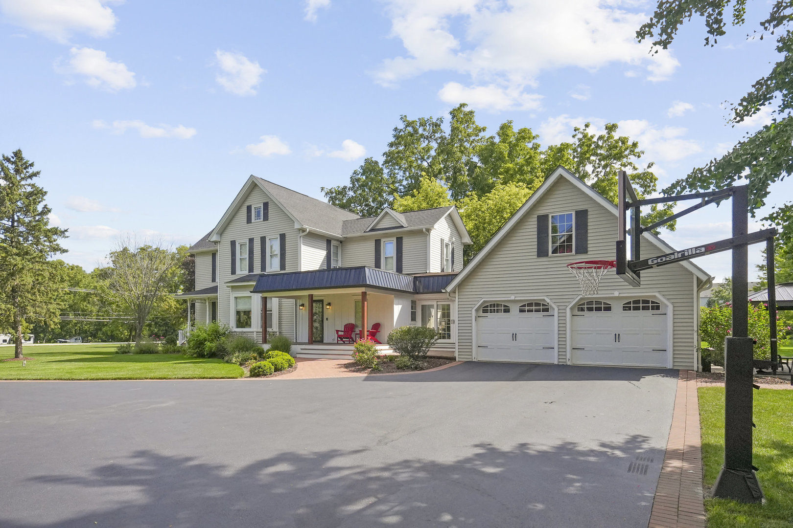 3614 Wolf Road, Oswego, IL 60543