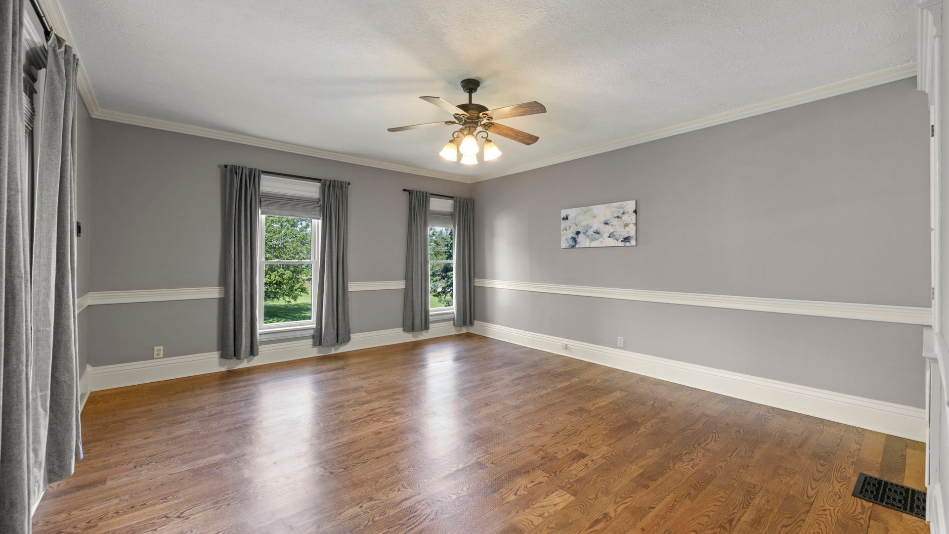 3614 Wolf Road, Oswego, IL 60543