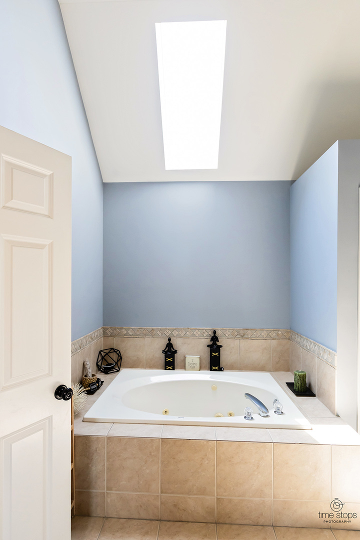 1591 Jeanel Lane, Aurora, IL 60502