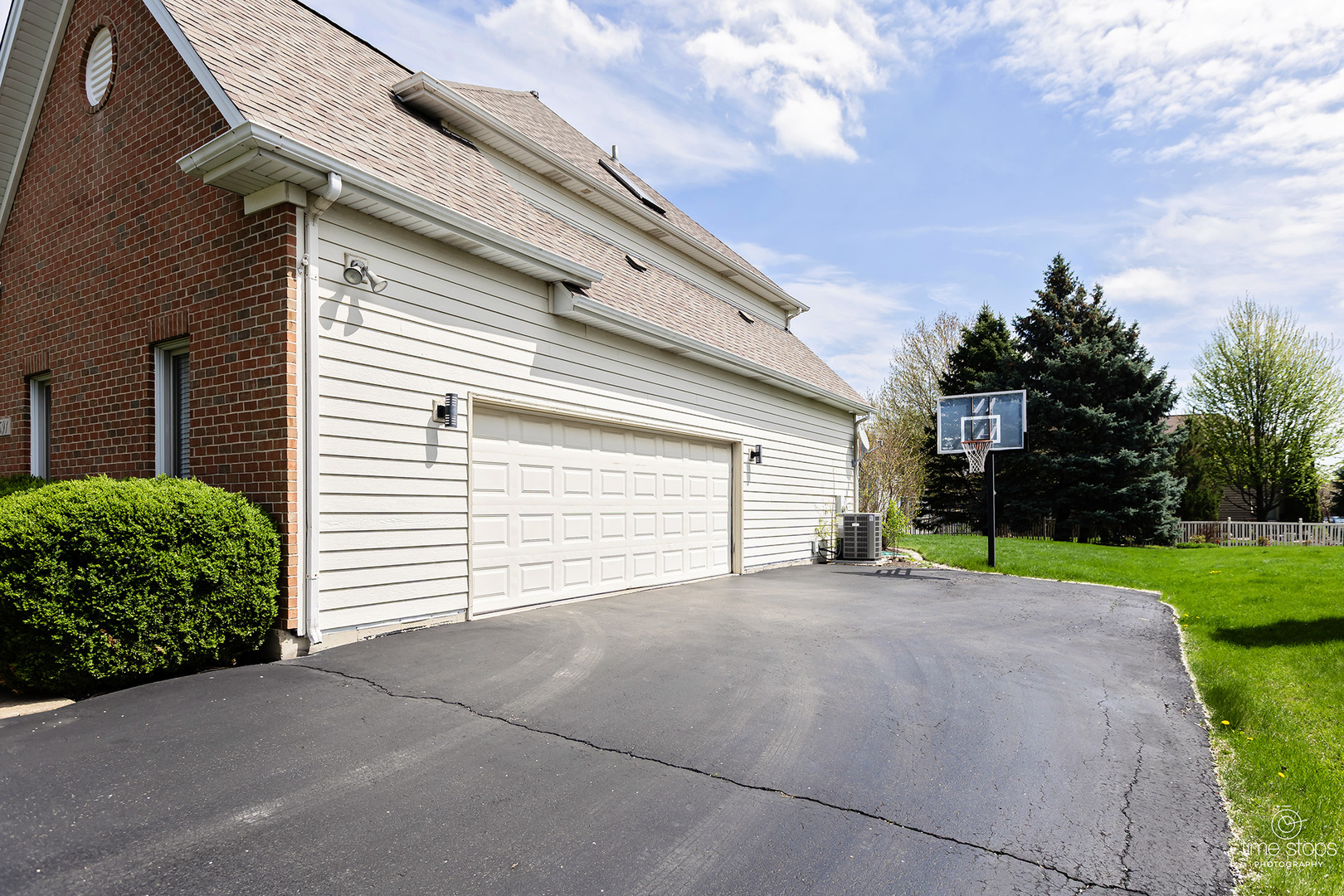 1591 Jeanel Lane, Aurora, IL 60502