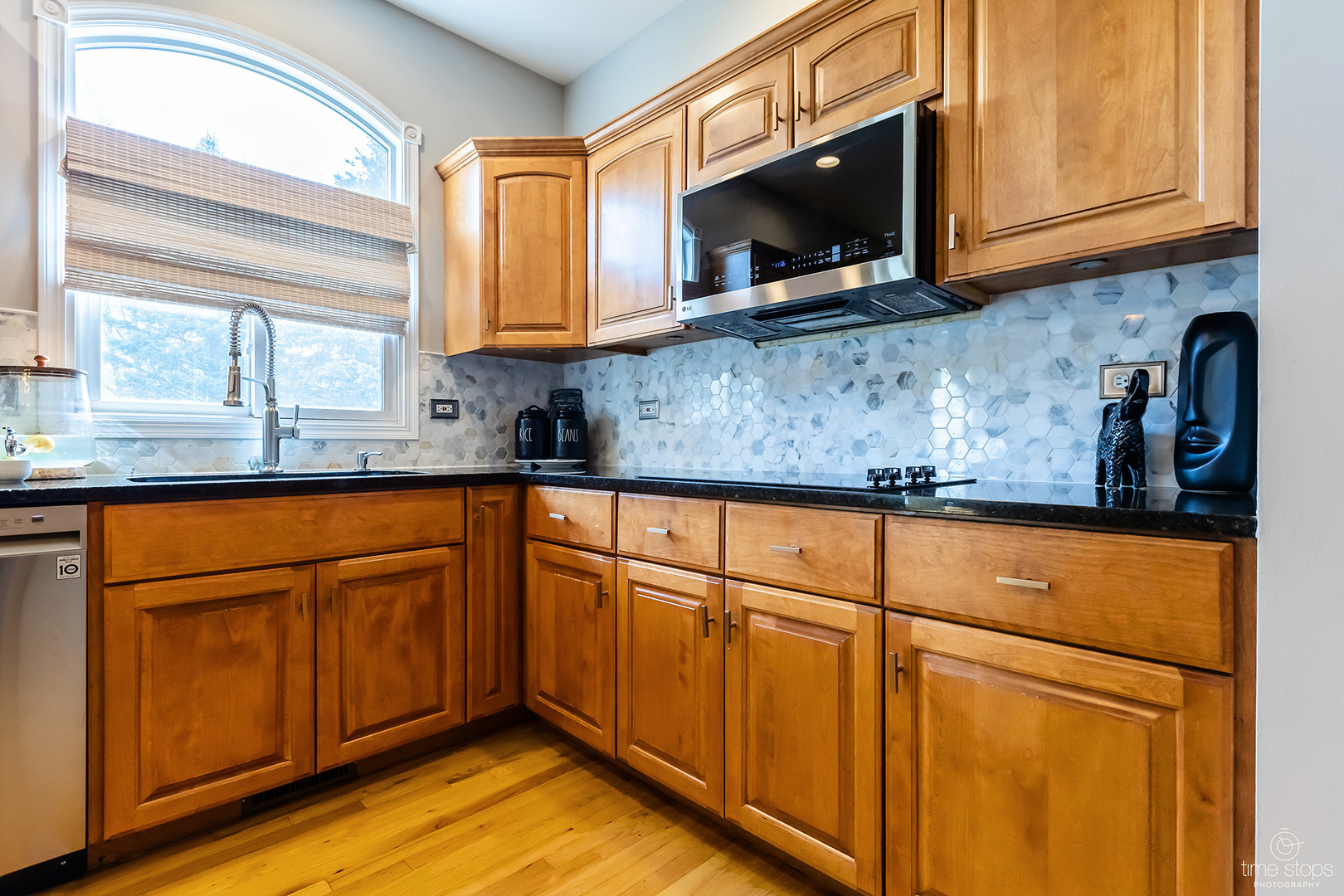 1591 Jeanel Lane, Aurora, IL 60502