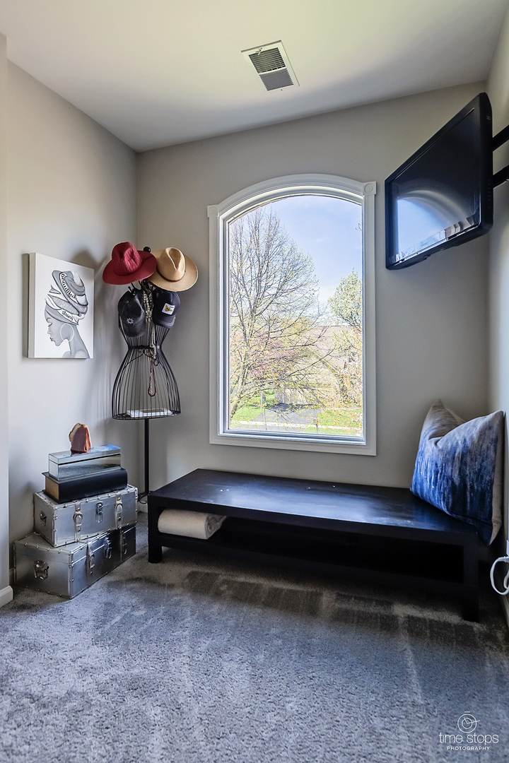 1591 Jeanel Lane, Aurora, IL 60502