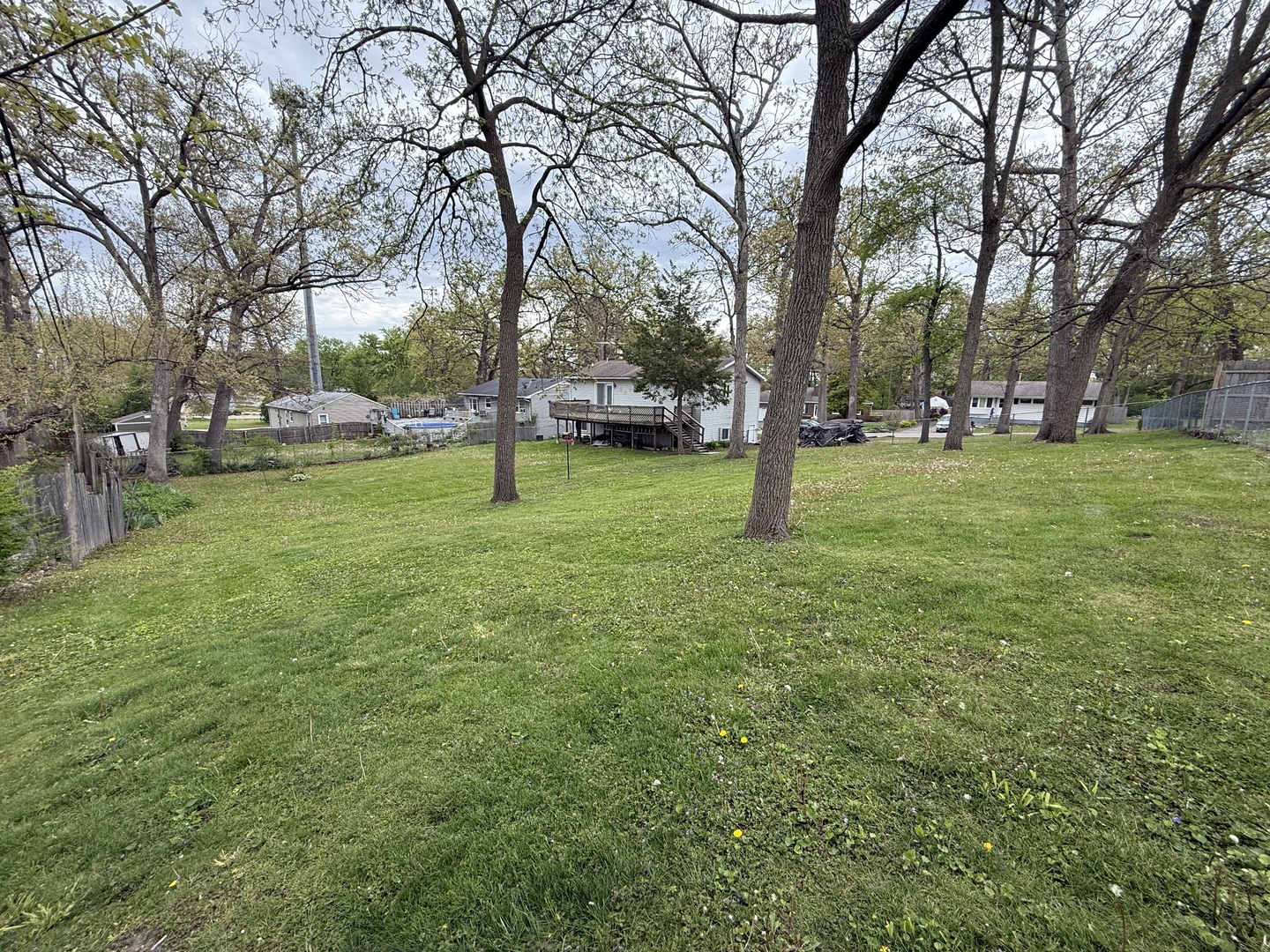 8910 Memory Trail, Wonder Lake, IL 60097