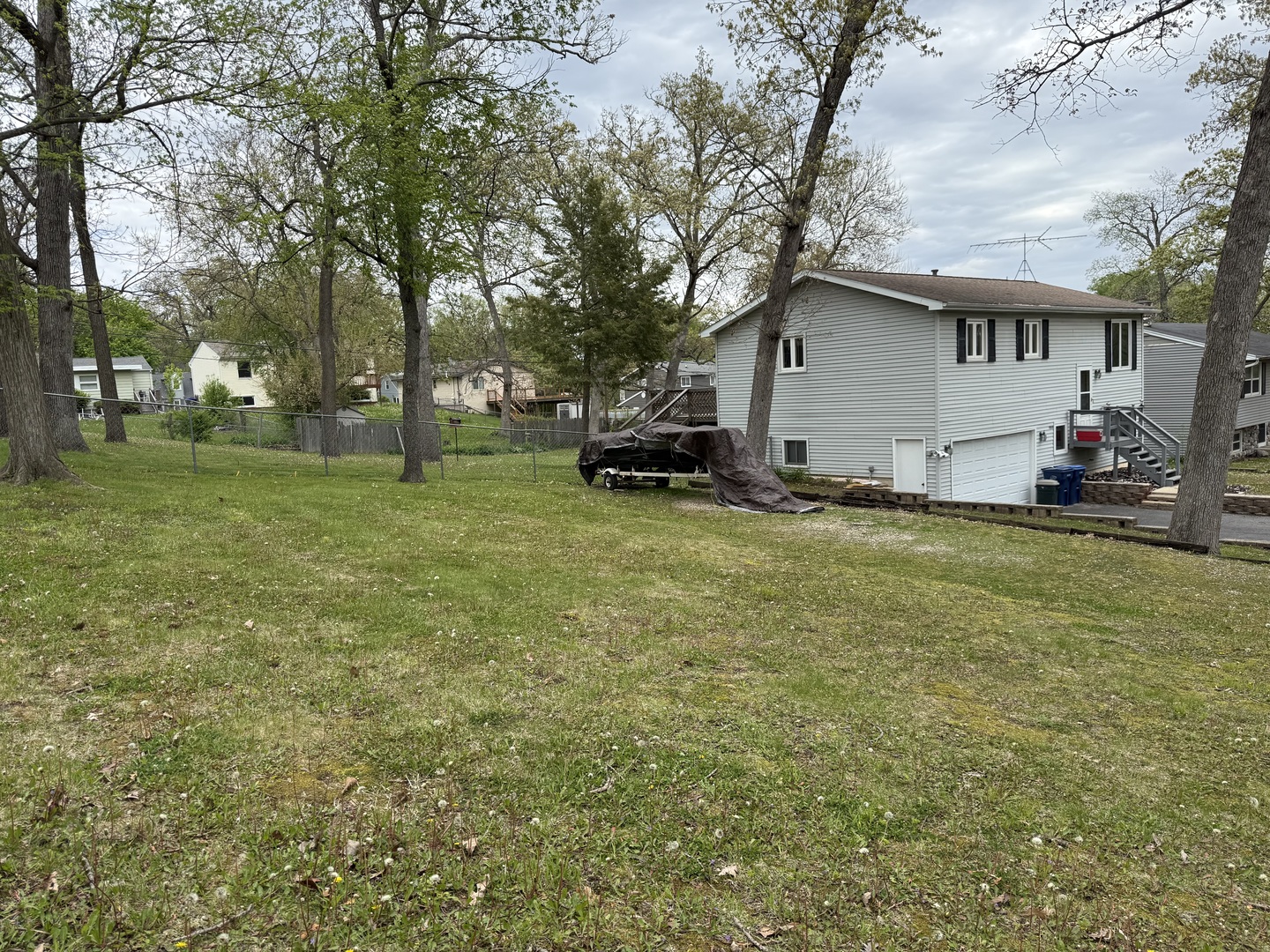 8910 Memory Trail, Wonder Lake, IL 60097