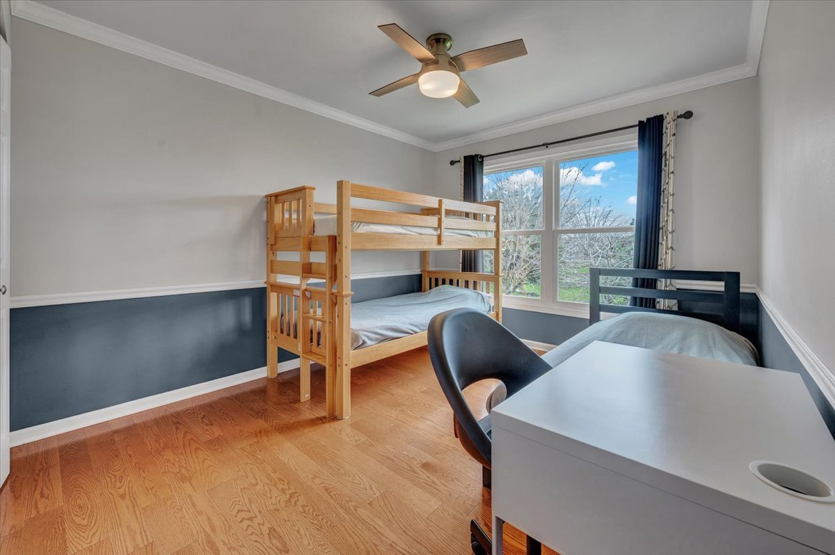 1355 Beckett Lane, Schaumburg, IL 60173