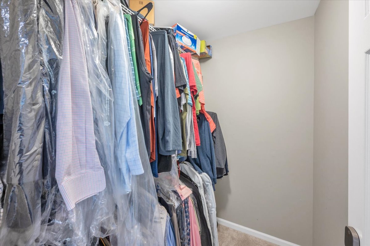 1355 Beckett Lane, Schaumburg, IL 60173