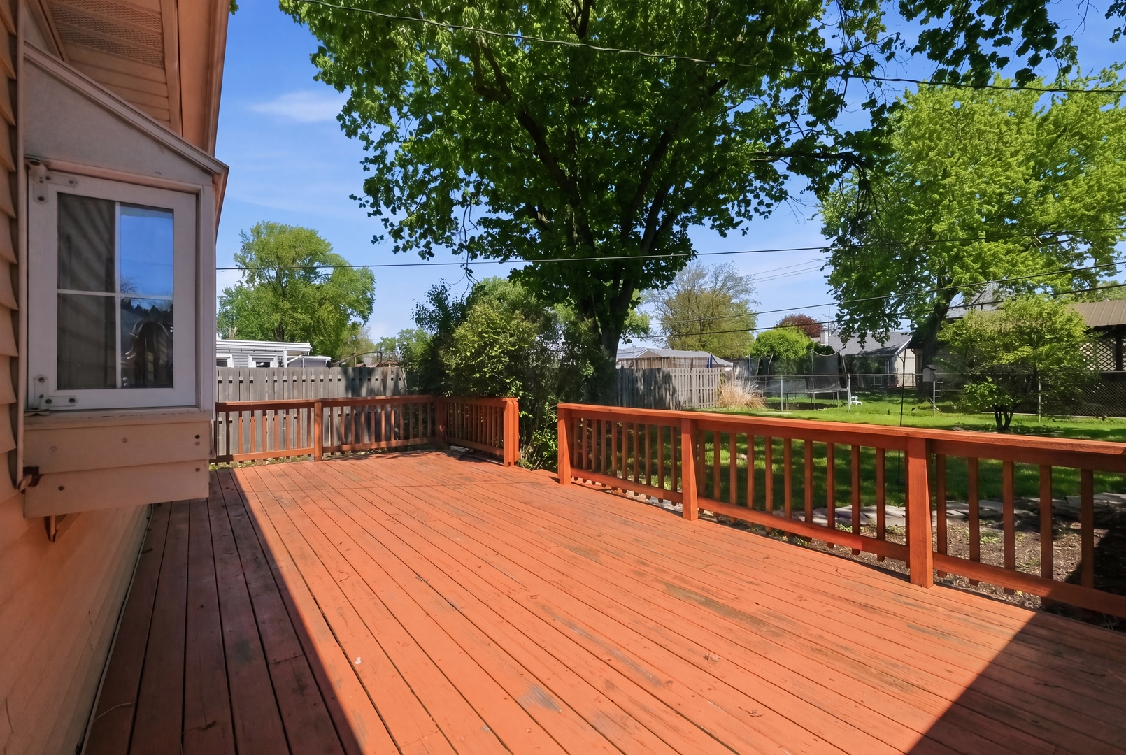 11649 S Nagle Avenue, Worth, IL 60482