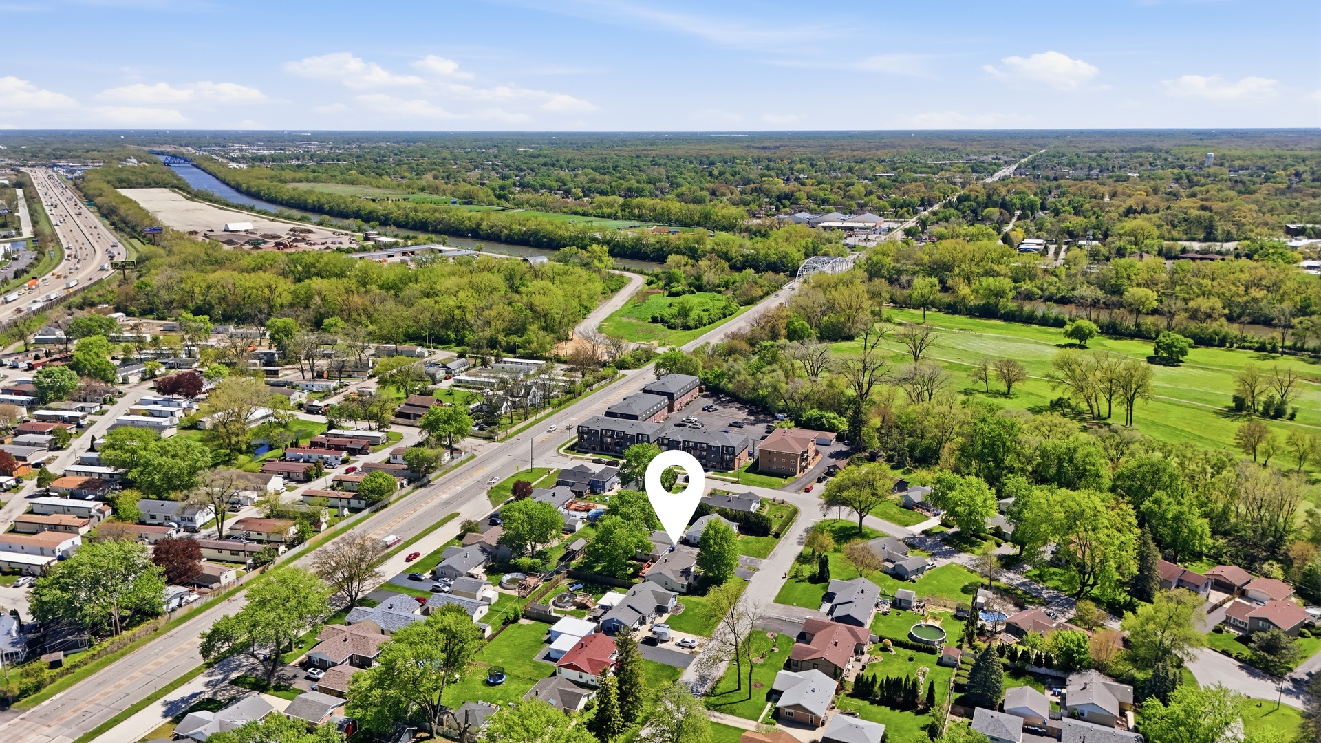 11649 S Nagle Avenue, Worth, IL 60482