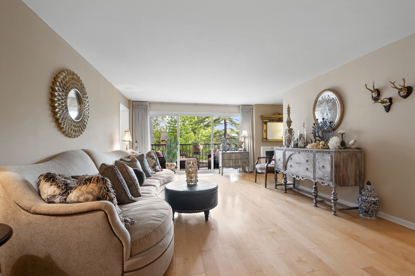 44 Park Lane #223, Park Ridge, IL 60068