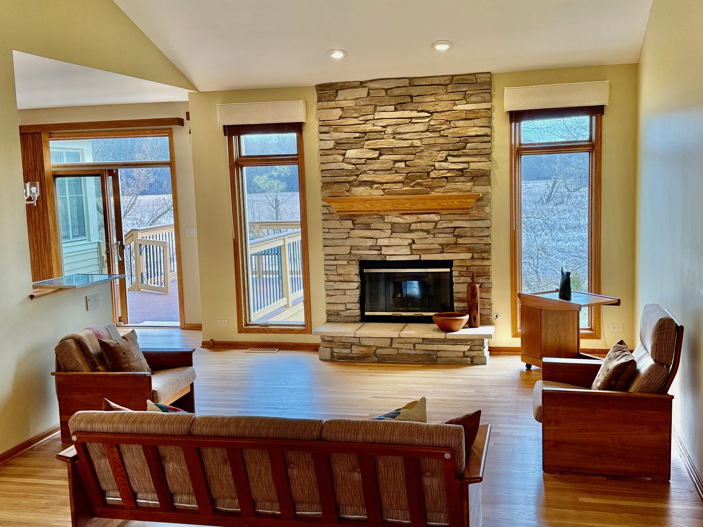 1118 Beachwood Court, Antioch, IL 60002