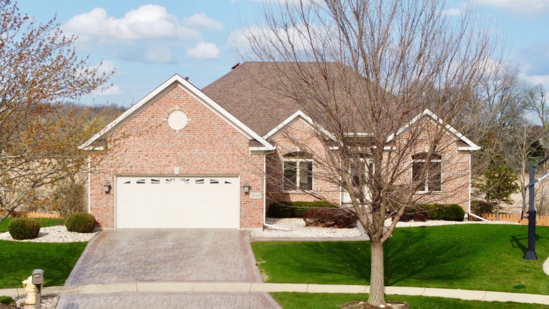 1118 Beachwood Court, Antioch, IL 60002