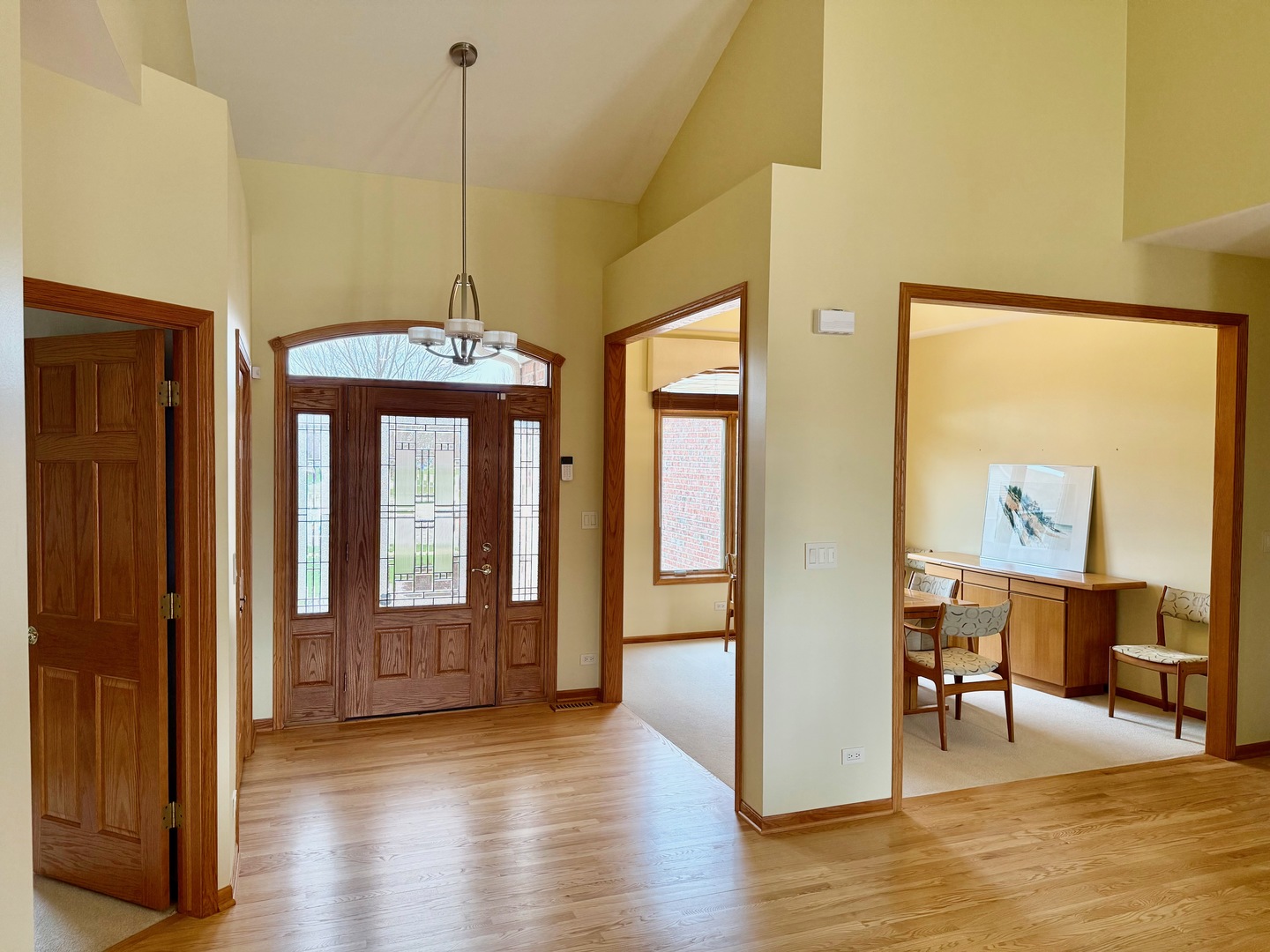 1118 Beachwood Court, Antioch, IL 60002