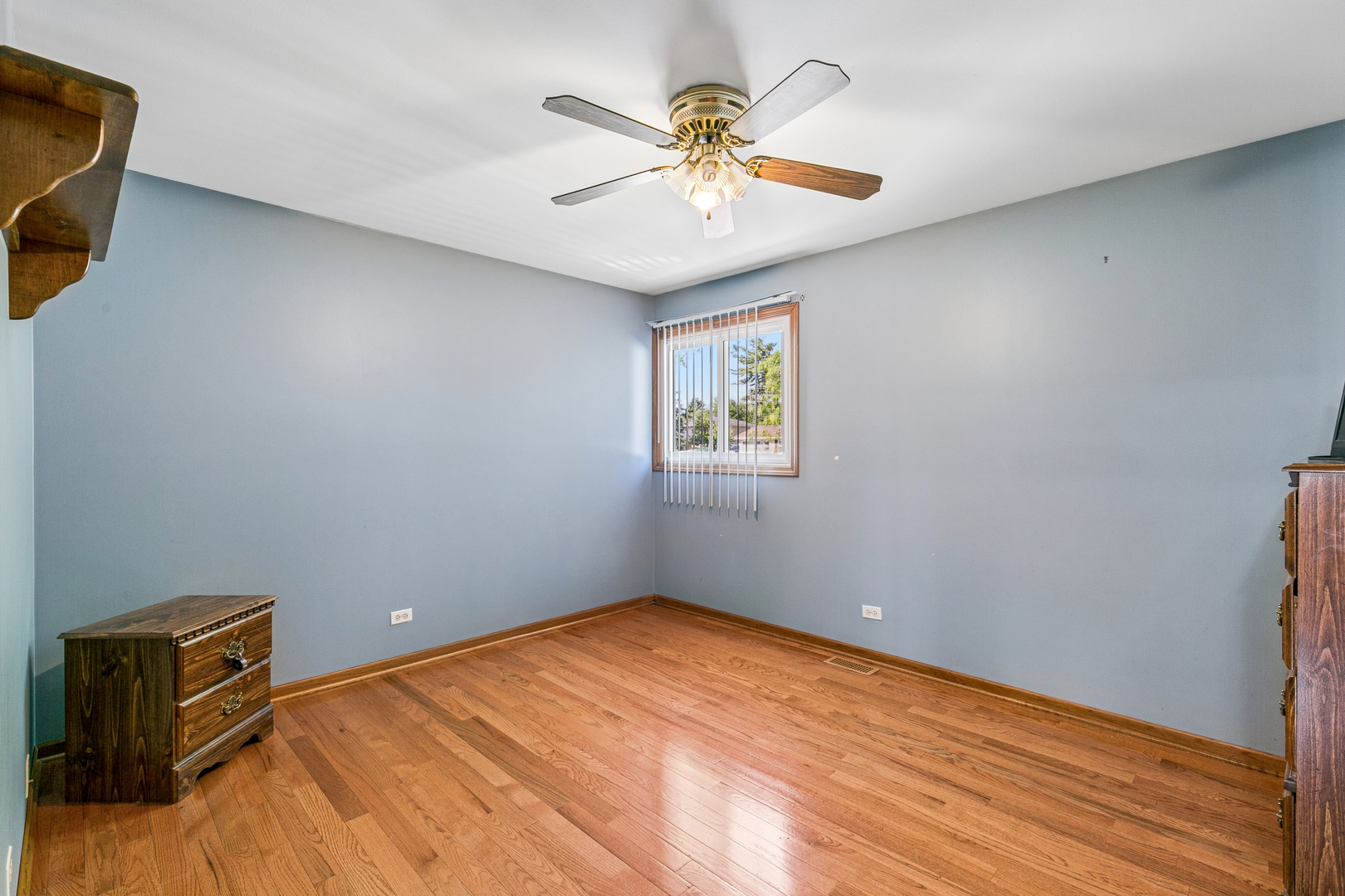 16803 92nd Avenue, Orland Hills, IL 60487