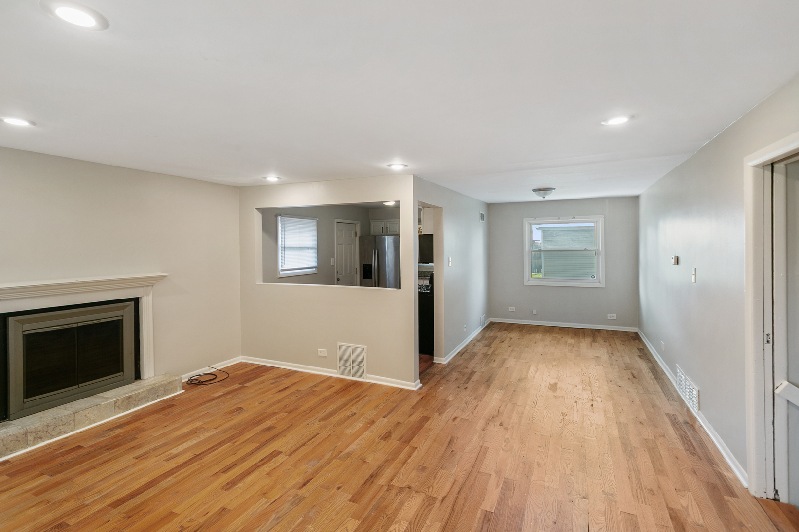 12138 S Elizabeth Street, Chicago, IL 60643