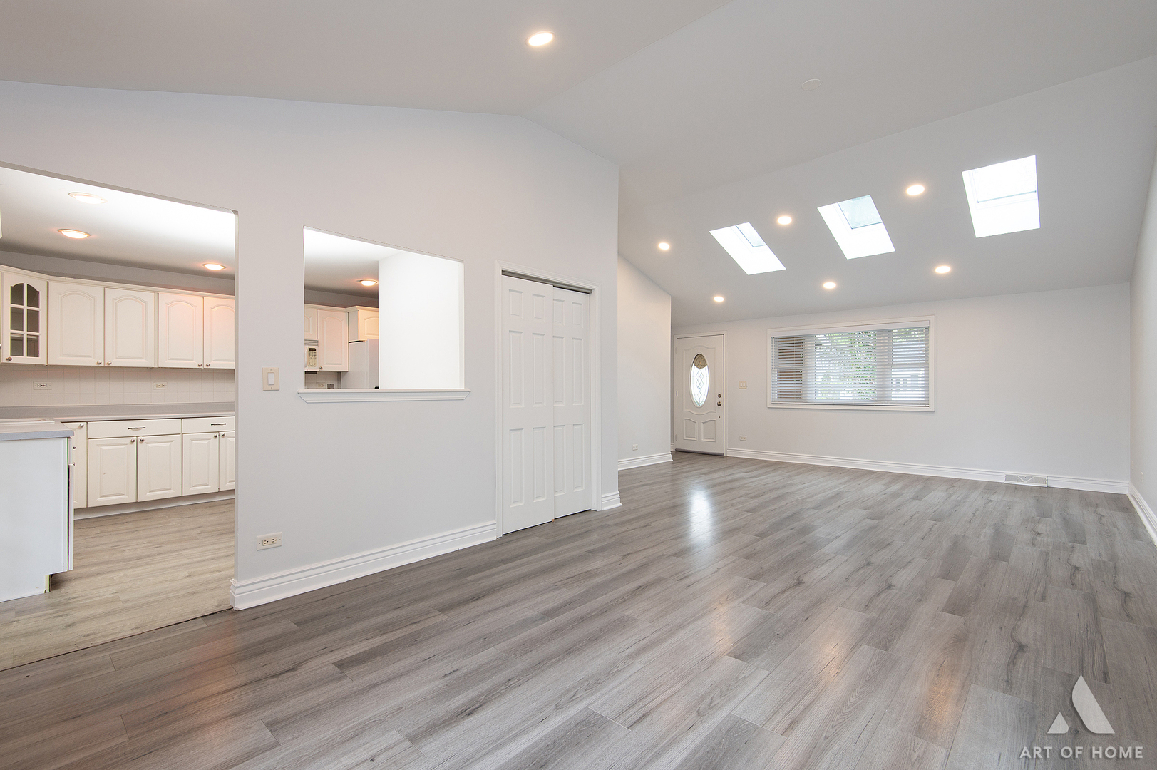 10231 Hawthorne Drive, Orland Park, IL 60462