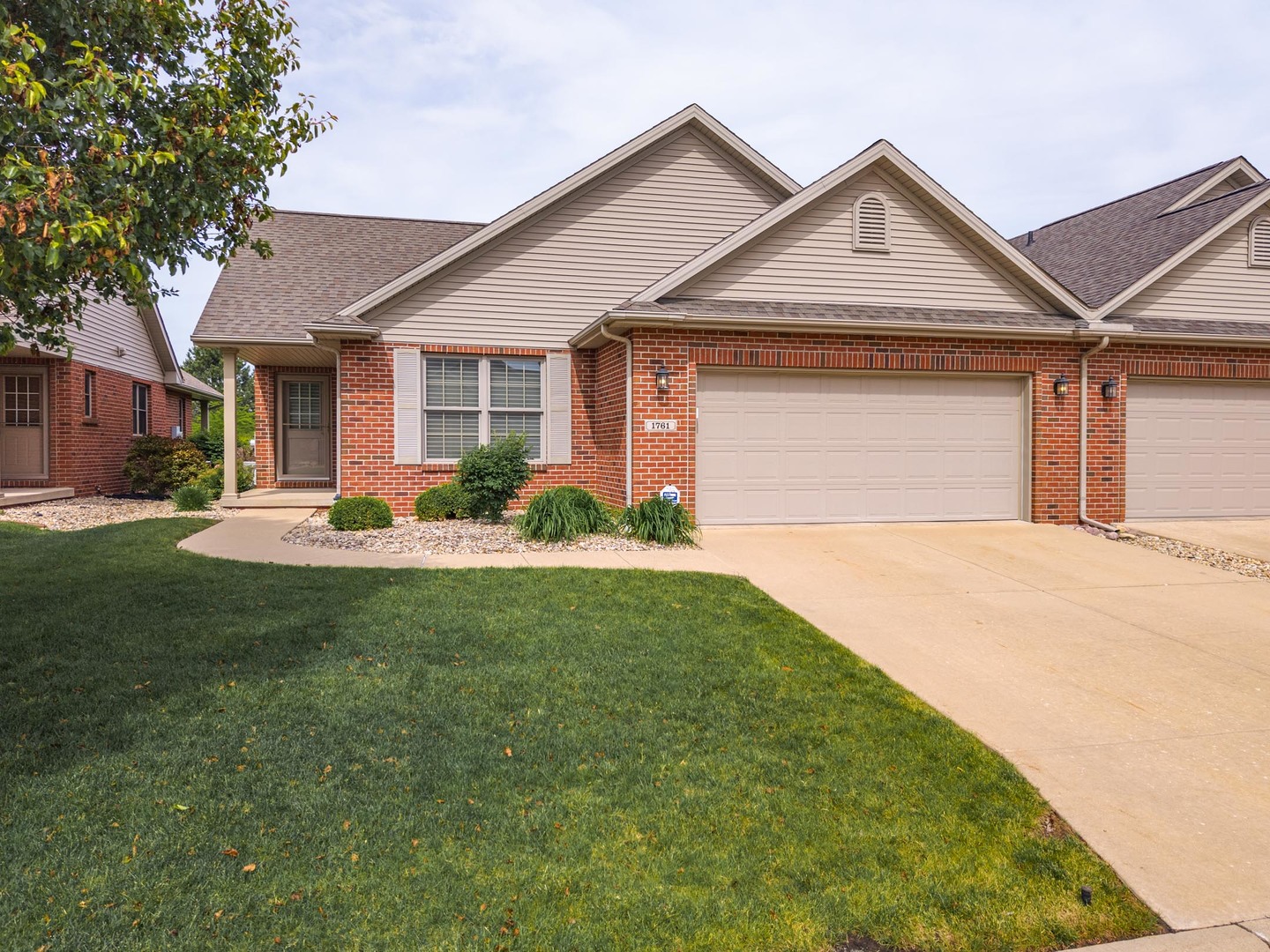 1761 Lockspur Way, Normal, IL 61761