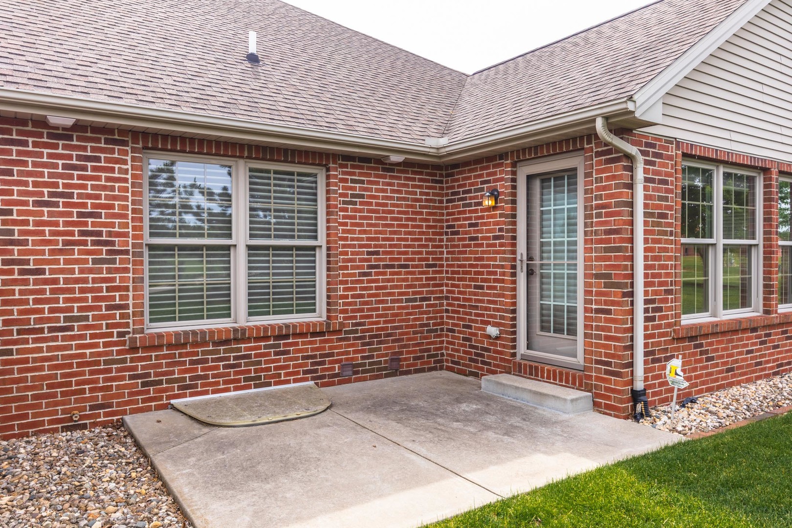 1761 Lockspur Way, Normal, IL 61761